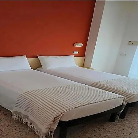Jasmine Hotel 3*